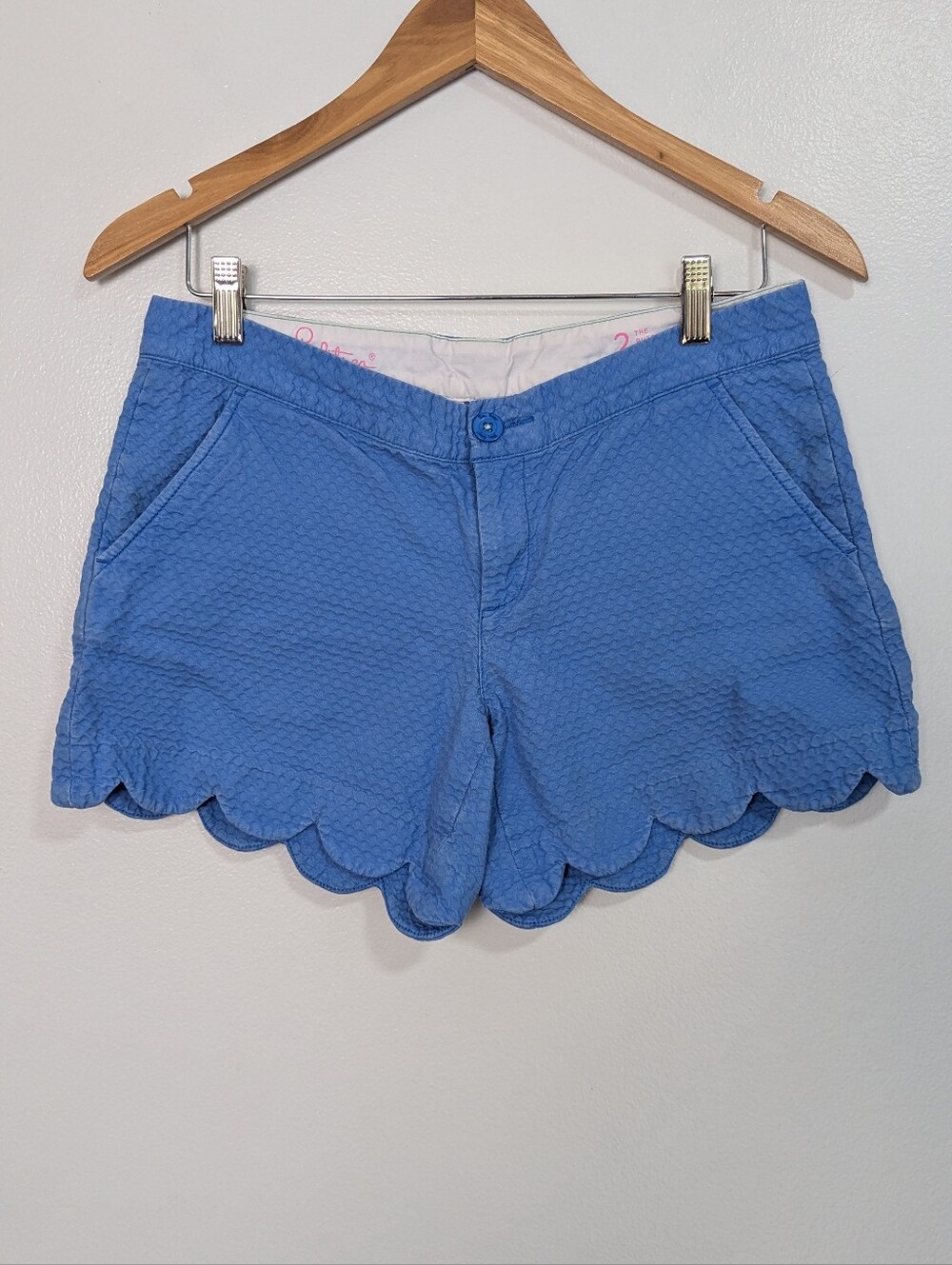 Lilly Pulitzer The Buttercup Short Size 2 Blue Cotton Scallop Hem Chino